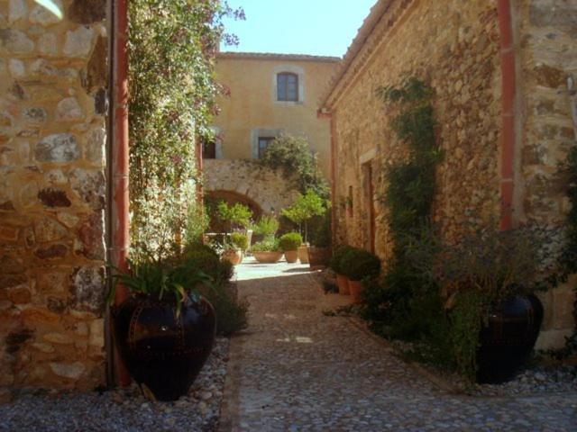 Can Carbo De Les Olives Peralada Exterior foto